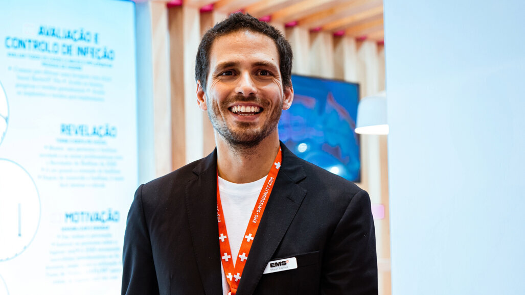 “A EMS tem investido fortemente na formação e acompanhamento das clínicas”