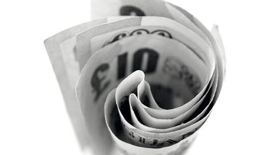 Stagione delle scadenze fiscali: anche il settore medico nell’occhio del ciclone burocratico