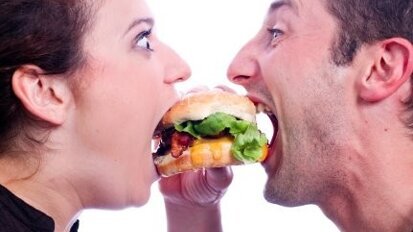 Svetska federacija stomatologa FDI uputila je poziv da se bolesti usne duplje uvrste na listu masovnih nezaraznih bolesti Organizacije ujedinjenih nacija