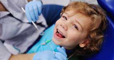 Review links protruding teeth to long-term oral health risks
