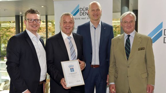 GDDP-Zertifikate an Dentalunternehmen überreicht