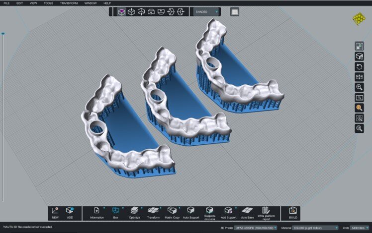 Fig. 12_Preparazione delle dime chirurgiche alla stampa all’interno di software dedicato (Nauta, DWS Systems).