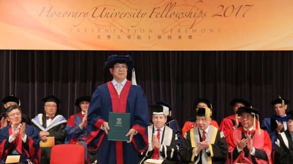 香港现代牙科集团CEO荣获港大名誉大学院士头衔