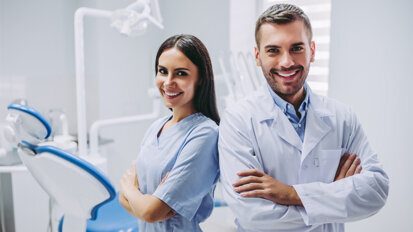 Jahrbuch 2018: Das Berufsbild Zahnarzt bleibt attraktiv