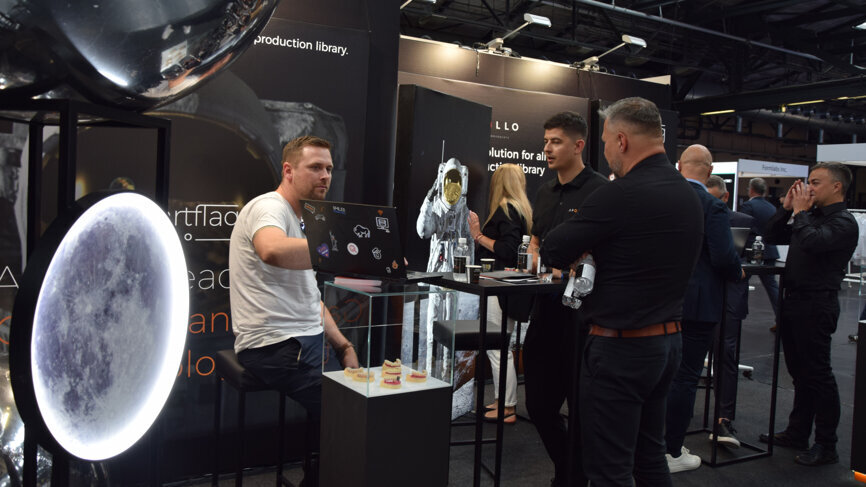 Apollo is exhibiting its products at booth HR24. 