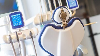 I riuniti odontoiatrici VITALI al giro di boa dei 70 anni