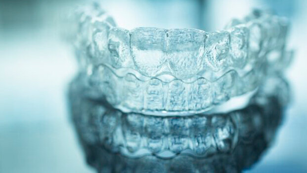 Destinato a crescere rapidamente nei prossimi cinque anni il mercato degli apparecchi invisibili