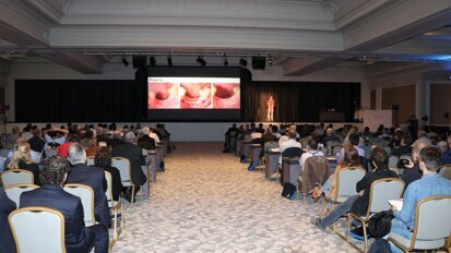 Conference hall at Euro Implanto in Nice. (Photograph: Philippe Alibert)