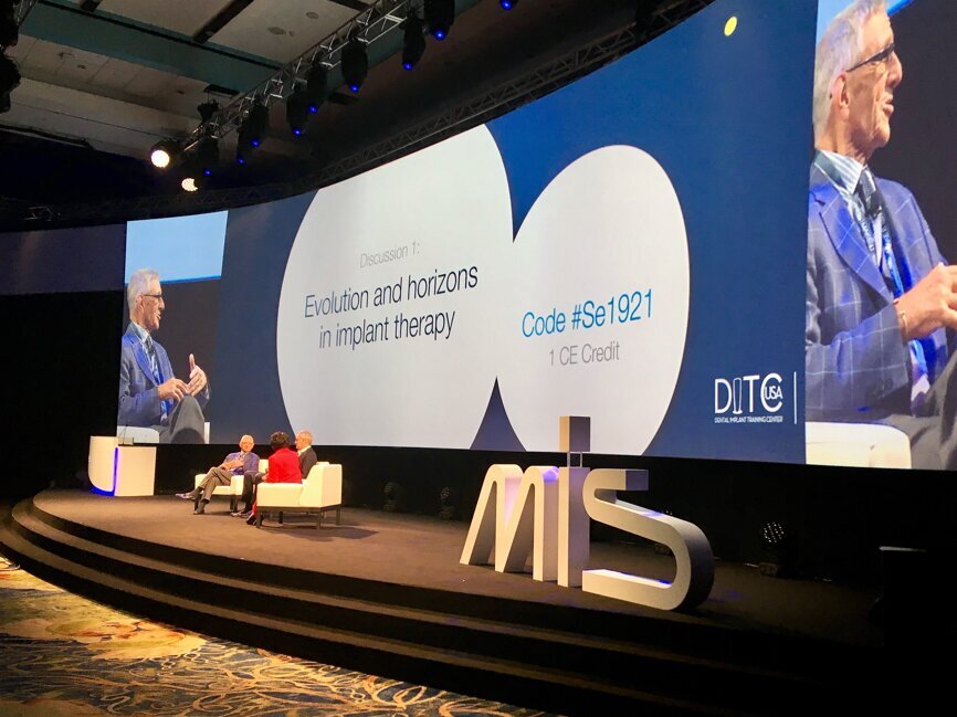 Discussion between Drs Eric Van Dooren and Myron Nevins at the MIS Global Conference 2018.