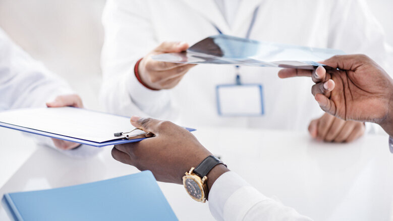 Dental hygienist fired for breach of patient confidentiality