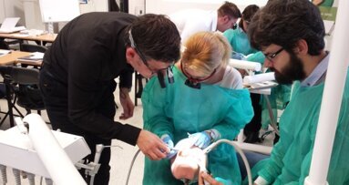 „Uzupełnienia ruchome” i „Protetyczna przebudowa zgryzu” – intensywne kursy teoretyczno-praktyczne