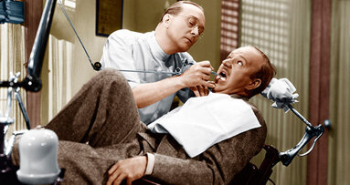 Meno paura dal dentista con le giuste luci, una musica soft e una morbida poltrona?