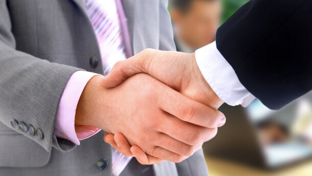 Sybron und Implant Direct fusionieren