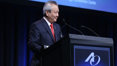 AO meeting’s opening symposium focuses on risk vs. reward