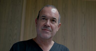 “Een extractie doen is niet makkelijk als er geen zwaartekracht is”