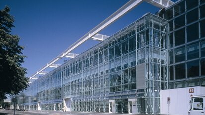 Neue Wege in der Zahnmedizin und -technik Neue Wege in der Zahnmedizin und -technik