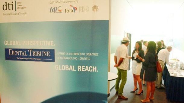 DTI discute les stratégies futures et reçoit la visite d'un cadre de la FDI