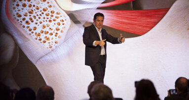 Henry Schein Orthodontics presenta el 3º Simposio Anual Europeo Carriere® en Barcelona