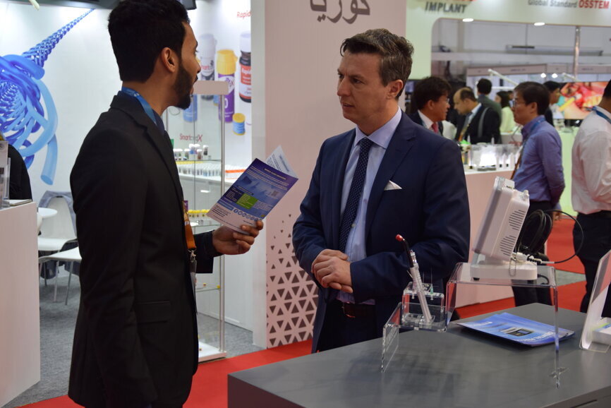 Alessandro Boschi, CEO of MEDENCY (right)