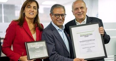 Inauguran Centro de Formación Avanzada en Medicina y Odontología