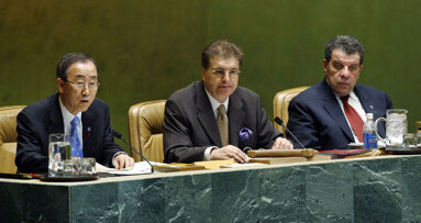 UN says 33.2 million people living with HIV