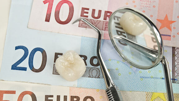 Krankenkassen: Anstieg bei Kosten für zahnärztliche Behandlung