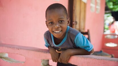 Red levens met oude gouden kronen