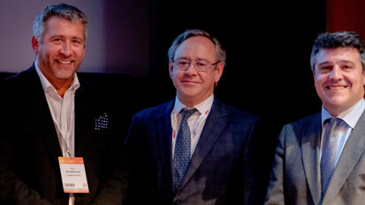 Campagne pour une prise en charge commune des caries et des maladies parodontales