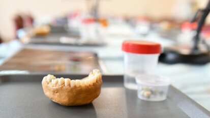 Universiteit Rotterdam wil opleiding Tandheelkunde