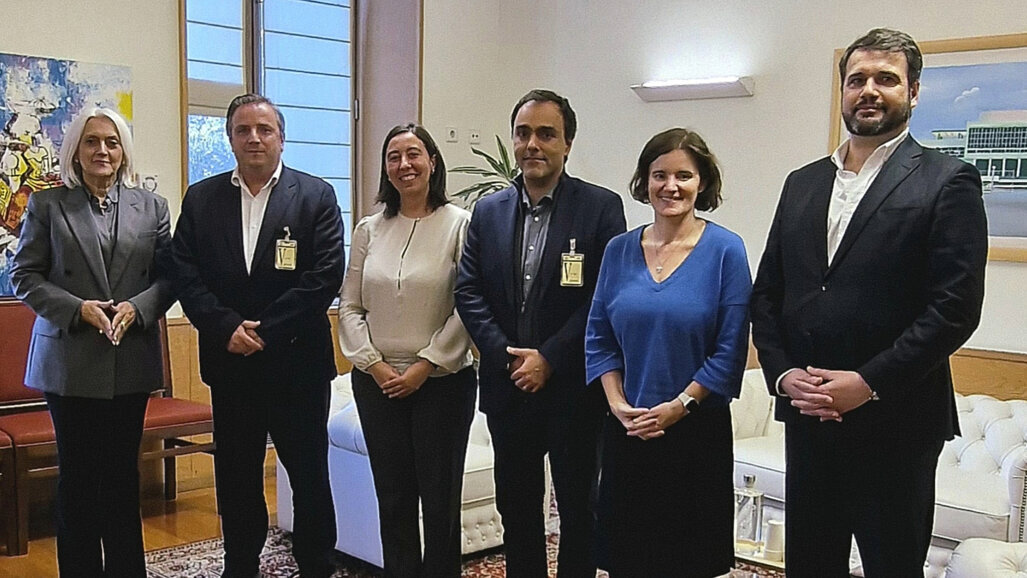 Chumbada no Parlamento criação da carreira especial de medicina dentária no SNS