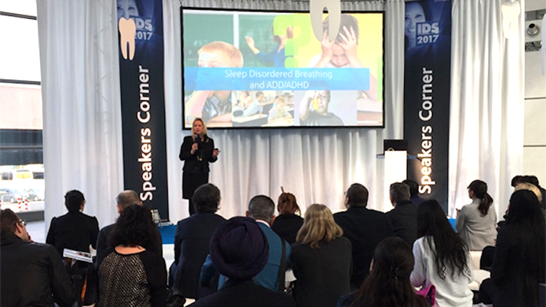 Interacción intensiva entre laboratorio y clínica en IDS