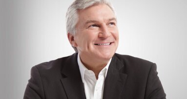 KICK-OFF 2.0 Тотална рехабилитация върху естествени зъби и импланти