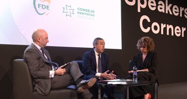 El Consejo General de Dentistas presenta un análisis de un cuarto de siglo de la salud oral en España