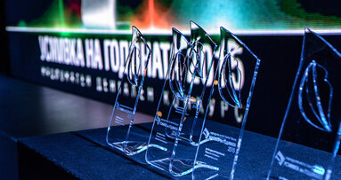 „Усмивка на годината 2016“ е в разгара си