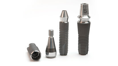 Implantologia dentale: evoluzione o la strada per la rovina?