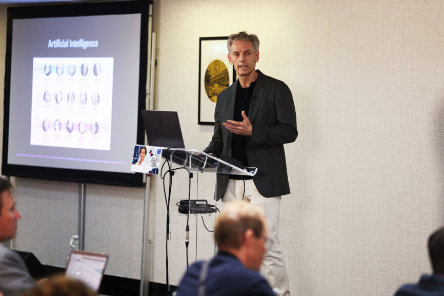 Dr Joerd van der Meer’s presentation explored artificial intelligence in dentistry as an innovative interface between humans and technology, covering its basics, functionalities, practical uses and advantages.