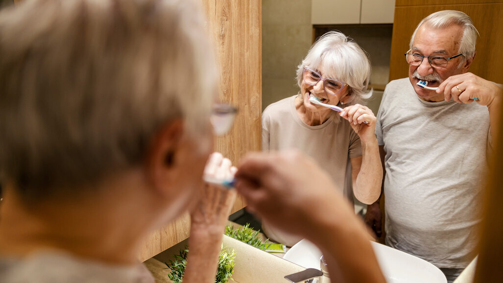 Mundgesundheit als Frühwarnsystem für körperlichen Abbau im Alter