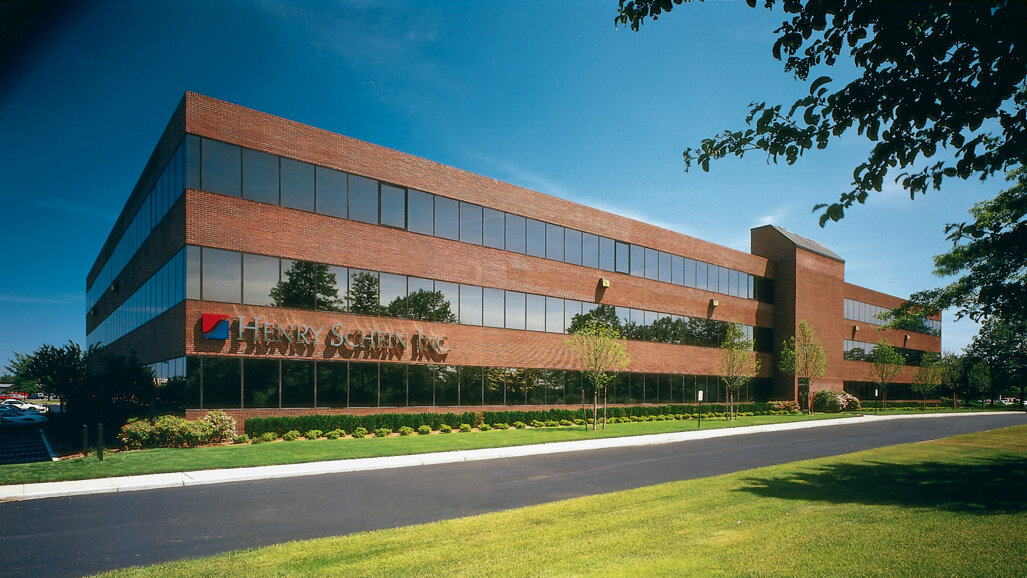 Dental giant Henry Schein announces new independent chairman of the board