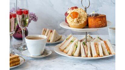 Column Casper Bots: Flossen after tea