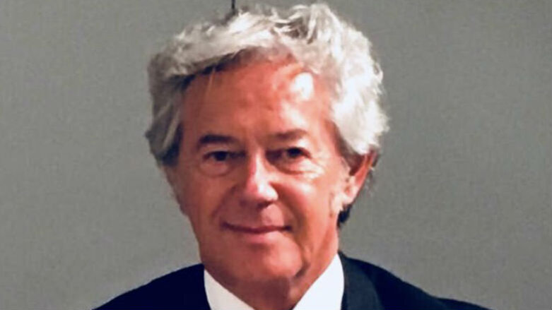 Intervista al dott. Almini sull'attuale sistema di formazione continua obbligatoria per odontoiatri