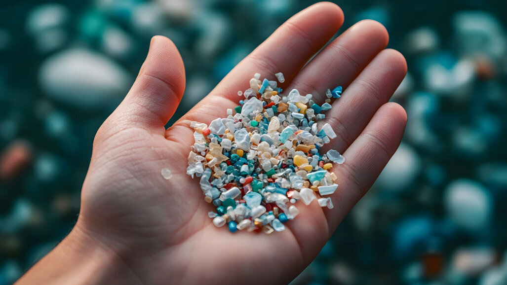 Les microplastiques en dentisterie : une menace invisible pour les patients et les praticiens