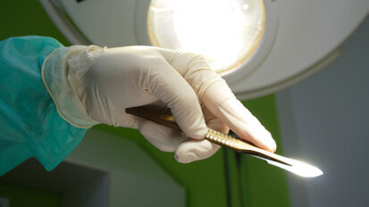 Authorities dismiss dentist offering female circumcision