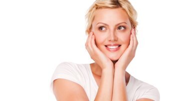 Uciekające dziąsła