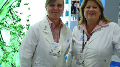 Jennifer Edwards, RDH, left, and Jean Connor, RDH, of ACT.