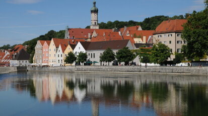 Implantologie im Stadttheater