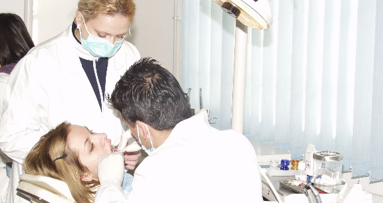 Italia in prima fila per la salute di denti e gengive insieme ad altri 50 Paesi nel mondo