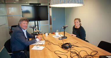 Podcast: Tandarts met dwarslaesie: “Als je iets graag wilt, moet je het doen”