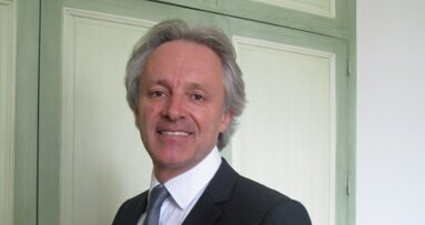 Pascal Steichen s’investit dans les centres dentaires