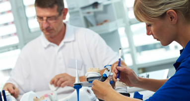 Zahntechniker-Werbung auf dem Prüfstand