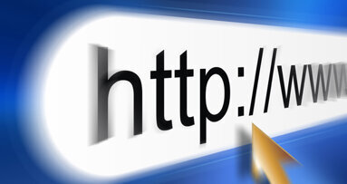 Internet si allarga, scoppia la guerra per i domini web